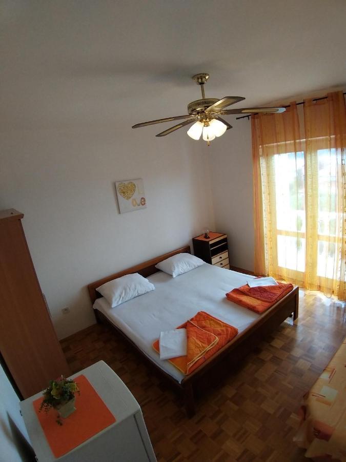 Balen Guest House Раб Экстерьер фото