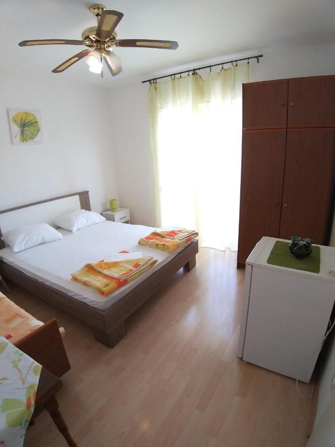 Balen Guest House Раб Экстерьер фото